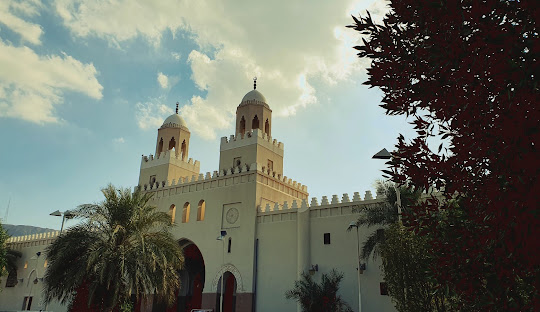 Mengintip Keindahan Masjid Bir Ali Madinah Wisata Mulia Insani
